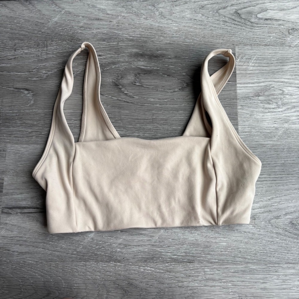 PINK Victoria's Secret Beige Sports Bra Crop Top Size‎ Medium